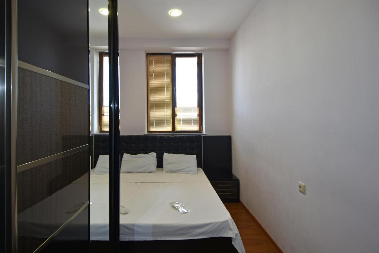 Rent Inn Yerevan On Arami Street Dış mekan fotoğraf