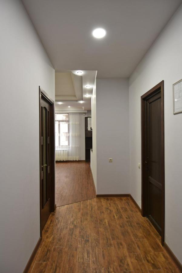 Rent Inn Yerevan On Arami Street Dış mekan fotoğraf