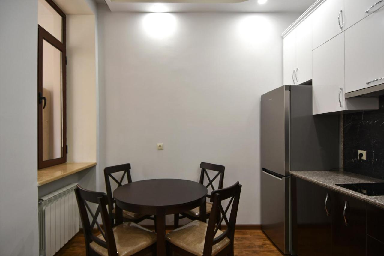 Rent Inn Yerevan On Arami Street Dış mekan fotoğraf