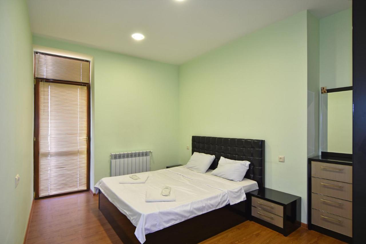 Rent Inn Yerevan On Arami Street Dış mekan fotoğraf