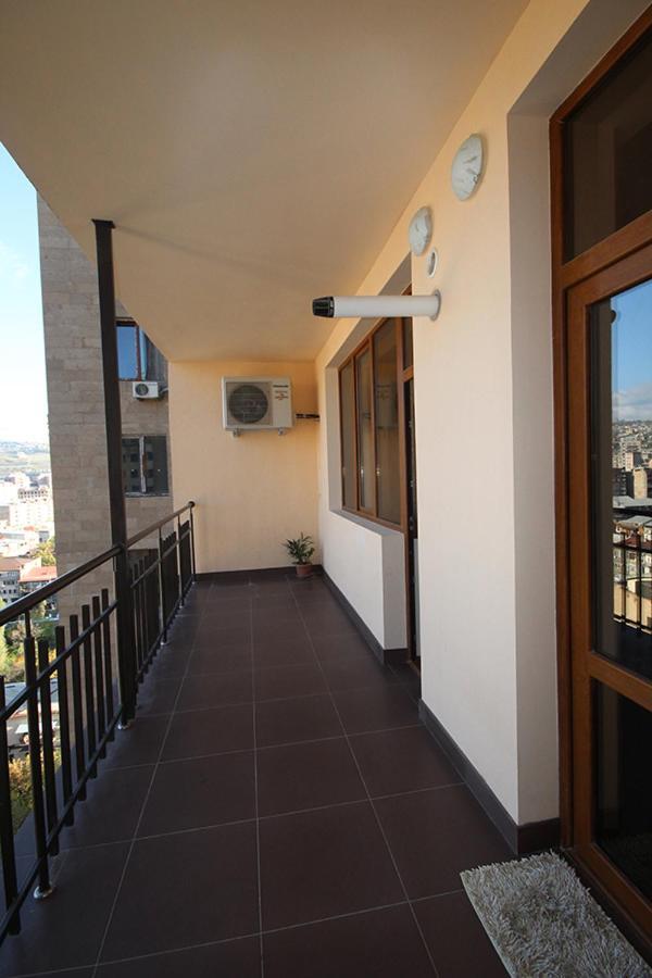 Rent Inn Yerevan On Arami Street Dış mekan fotoğraf