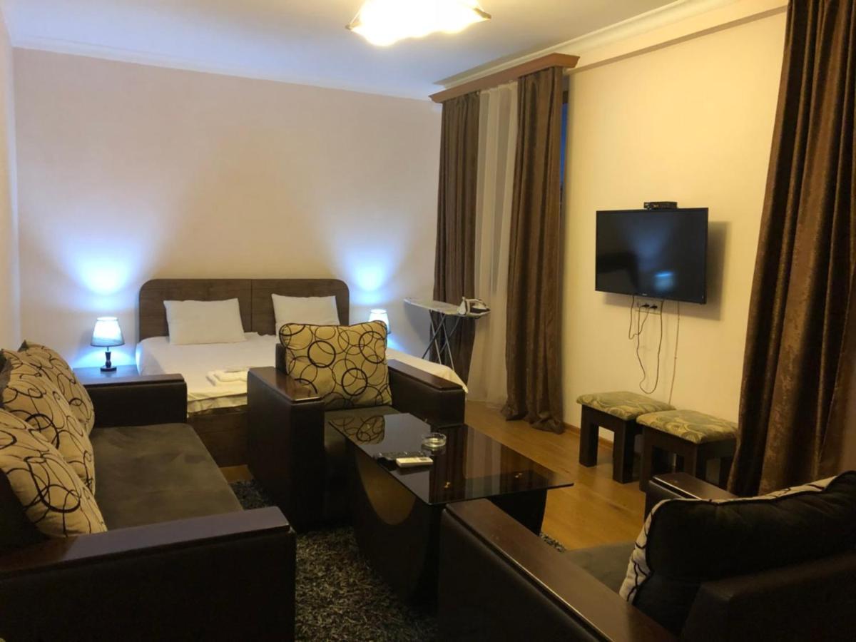 Rent Inn Yerevan On Arami Street Dış mekan fotoğraf