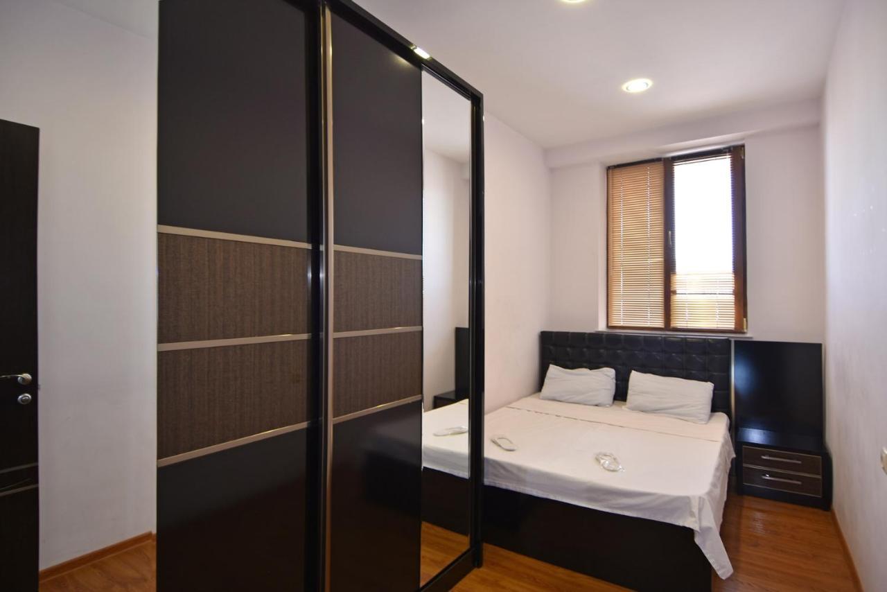 Rent Inn Yerevan On Arami Street Dış mekan fotoğraf