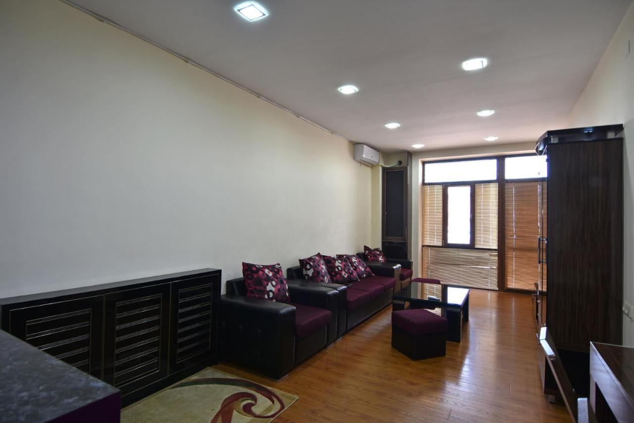 Rent Inn Yerevan On Arami Street Dış mekan fotoğraf